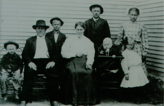 MustonenPerKatriAndFamily